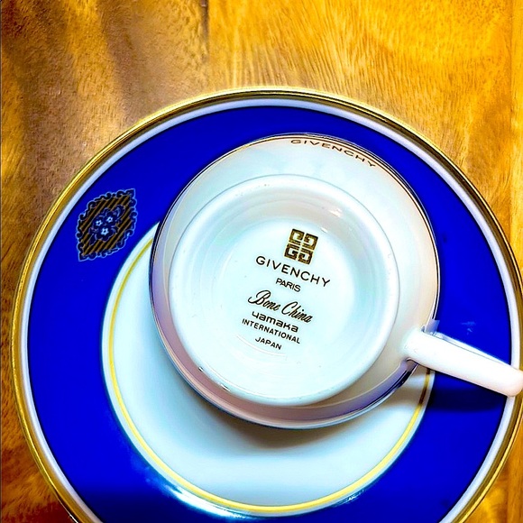 Vintage Givenchy Blue & White Cup & Saucer Set by Yamaka – Timeless Elegance - Picture 6 of 6